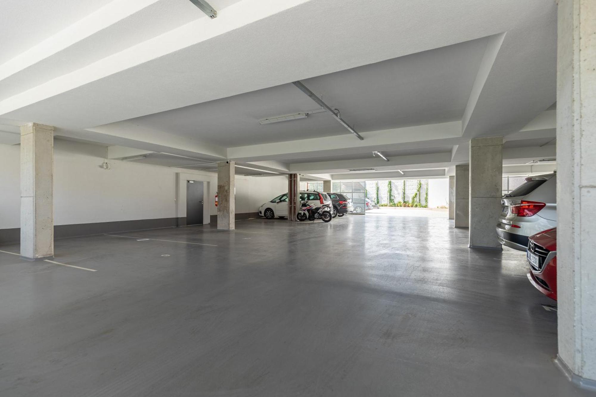 Fully Equipped Apartments With Terraces, Free Garage Parking, Netflix & Ac - By Apartmany Slapanice Cz Exterior foto